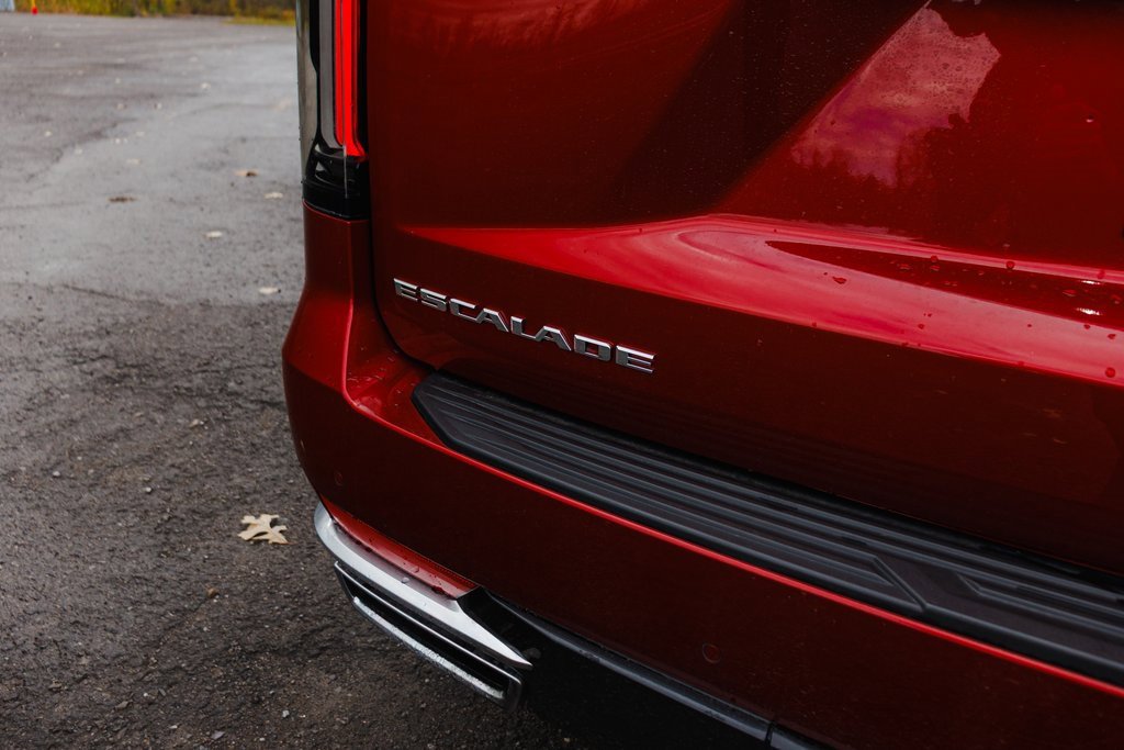 Used 2023 Cadillac Escalade ESV Premium Luxury Platinum w/ LPO, Radiant Package image 57