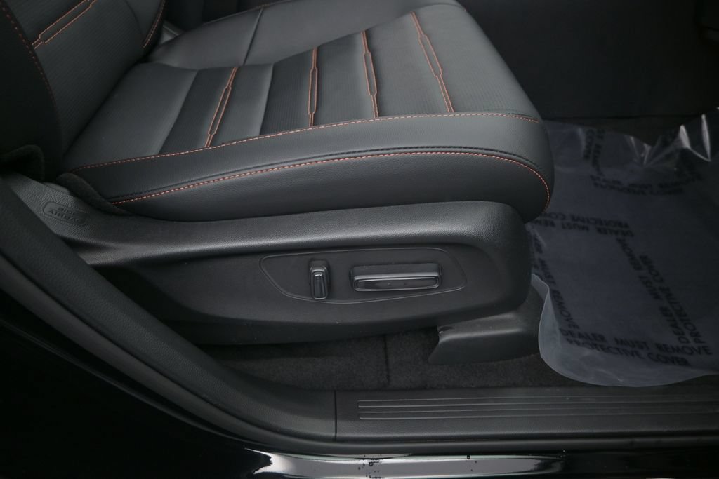 Used 2026 Honda CR-V Sport-L image 11