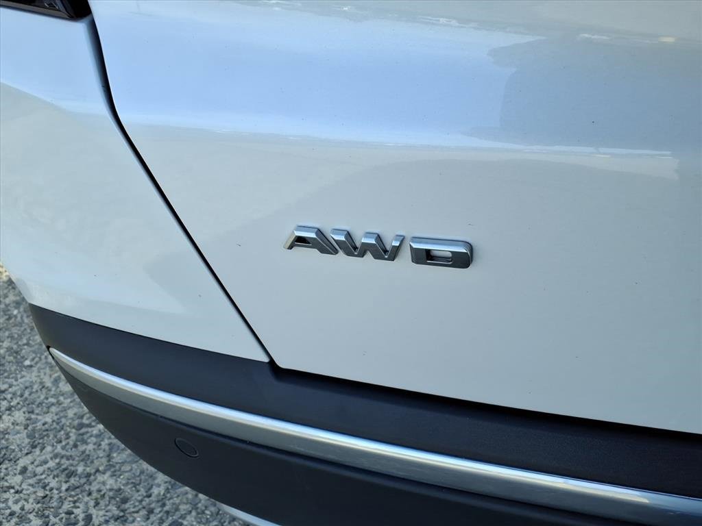 Used 2025 Cadillac XT5 Premium Luxury image 6