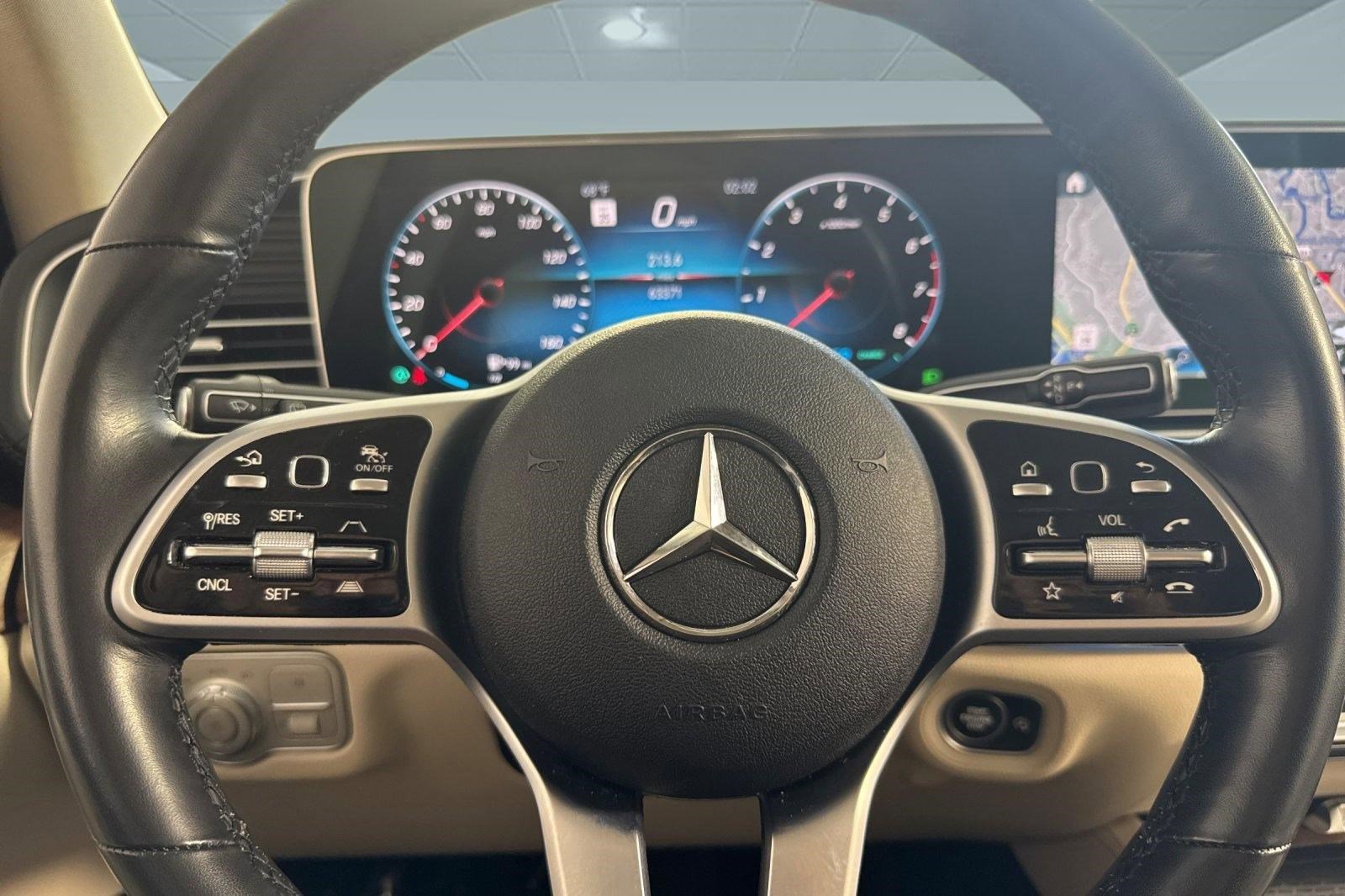 Used 2021 Mercedes-Benz GLS 450 4MATIC image 15