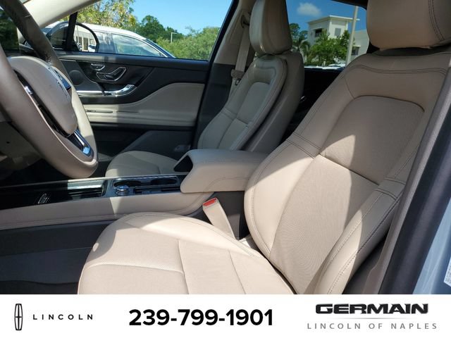 New 2024 Lincoln Corsair Grand Touring w/ Equipment Group 301A AWD/4WD image 20
