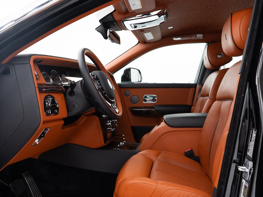 Certified 2023 Rolls-Royce Phantom Sedan RWD image 15
