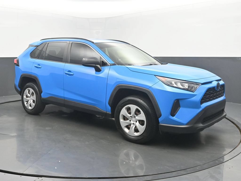 Used 2019 Toyota RAV4 LE w/ All Weather Liner Package AWD/4WD image 8