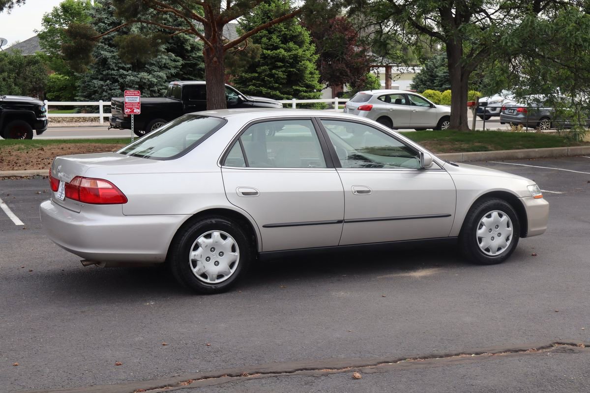 Used 1998 Honda Accord LX image 4