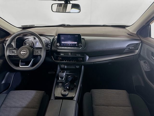 Used 2023 Nissan Rogue SV image 13