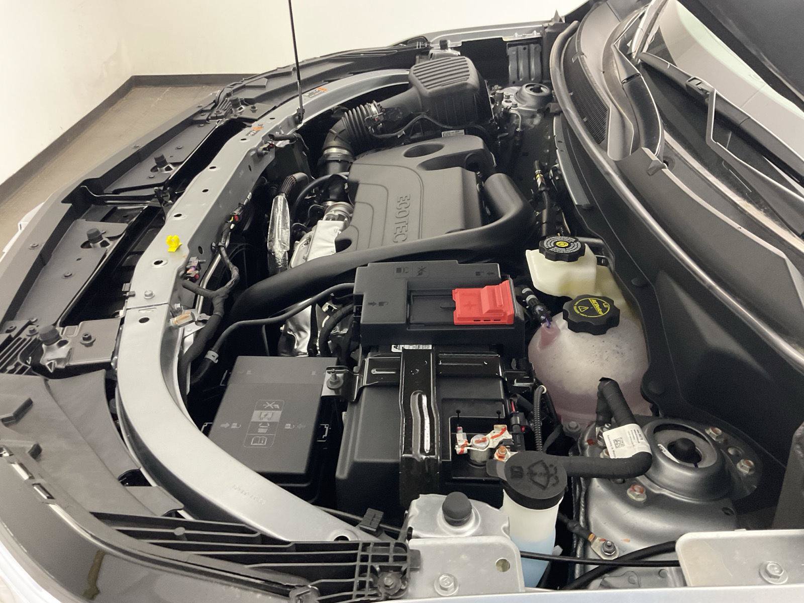 New 2027 Chevrolet Equinox LT FWD image 19