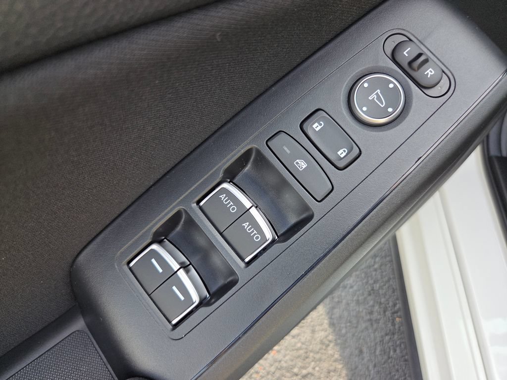 Certified 2025 Honda Civic Sport image 33