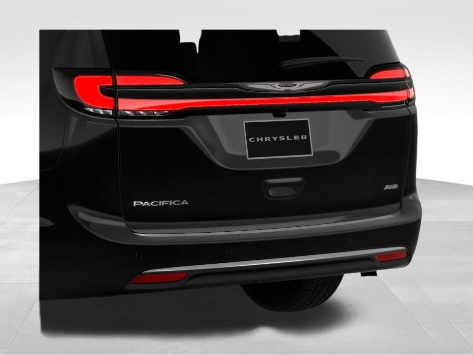 New 2026 Chrysler Pacifica Select image 17