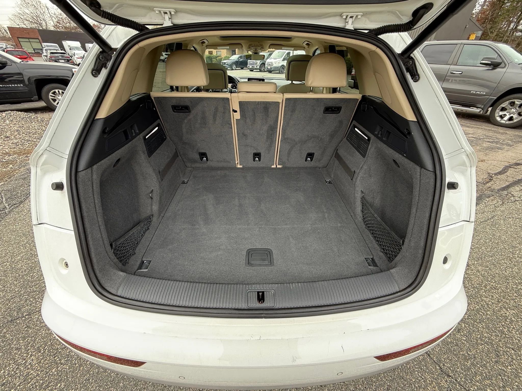 Used 2018 Audi Q5 2.0T Premium Plus image 12