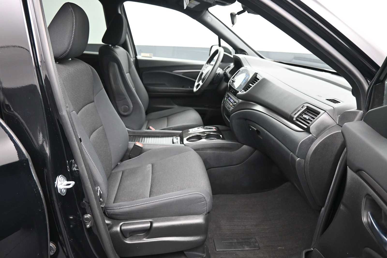 Certified 2021 Honda Passport Sport image 23