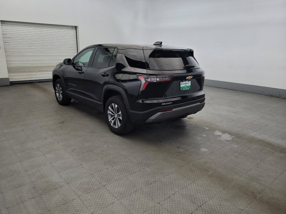 Used 2025 Chevrolet Equinox LT FWD image 5