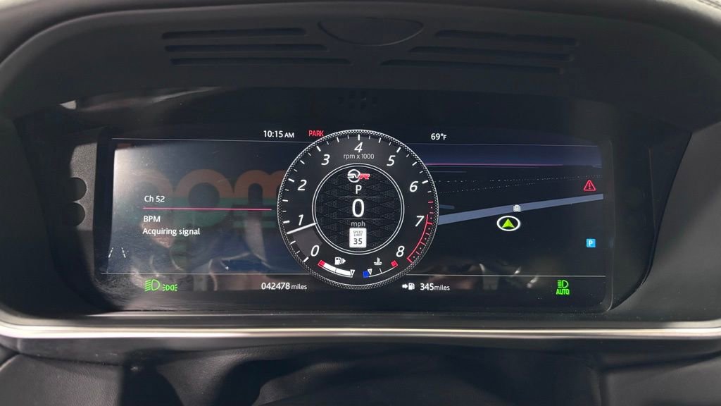 Used 2019 Land Rover Range Rover Sport SVR image 14