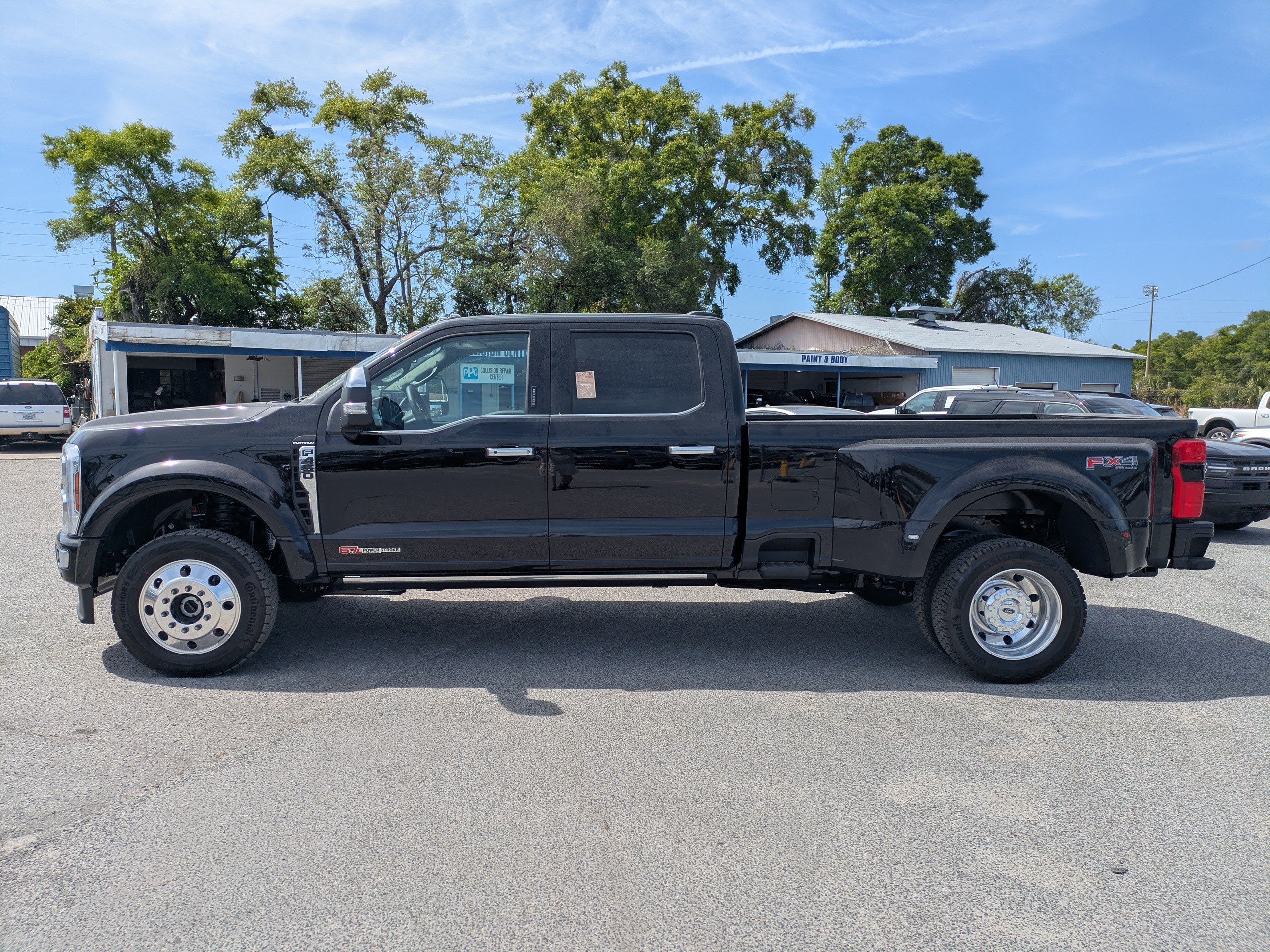 Used 2026 Ford F450 Platinum w/ Platinum Plus Package AWD/4WD image 7