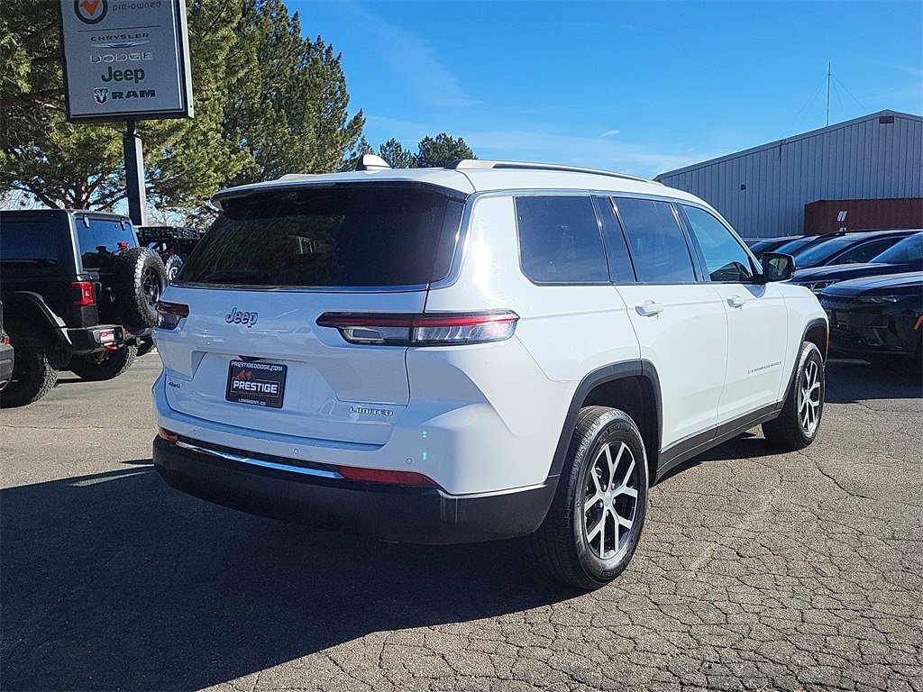 Used 2024 Jeep Grand Cherokee L Limited w/ Luxury Tech Group II image 2