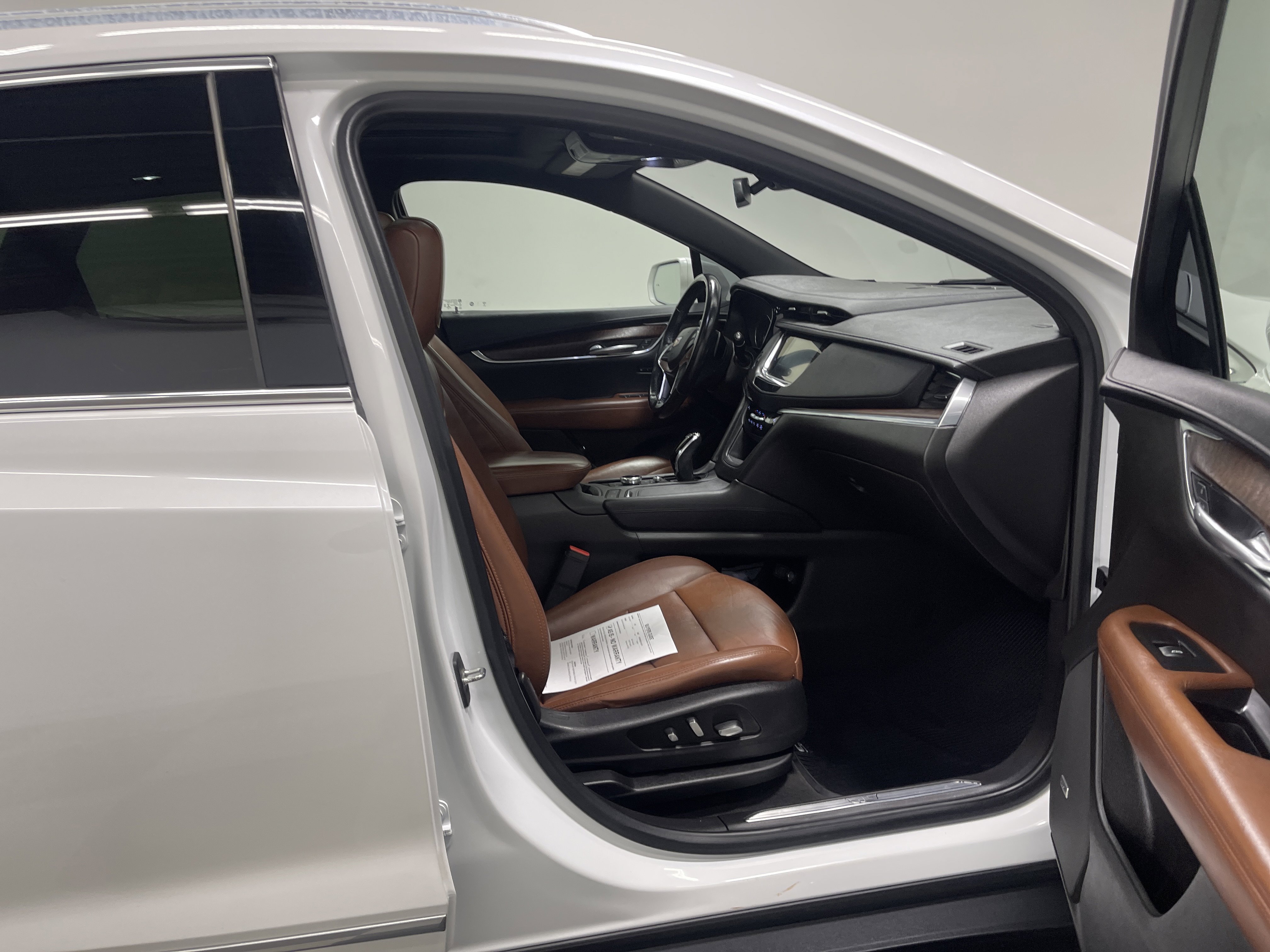 Used 2020 Cadillac XT5 Premium Luxury image 26