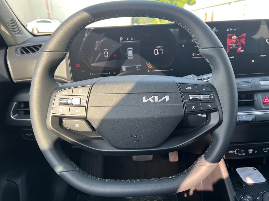 New 2026 Kia K4 EX FWD image 17
