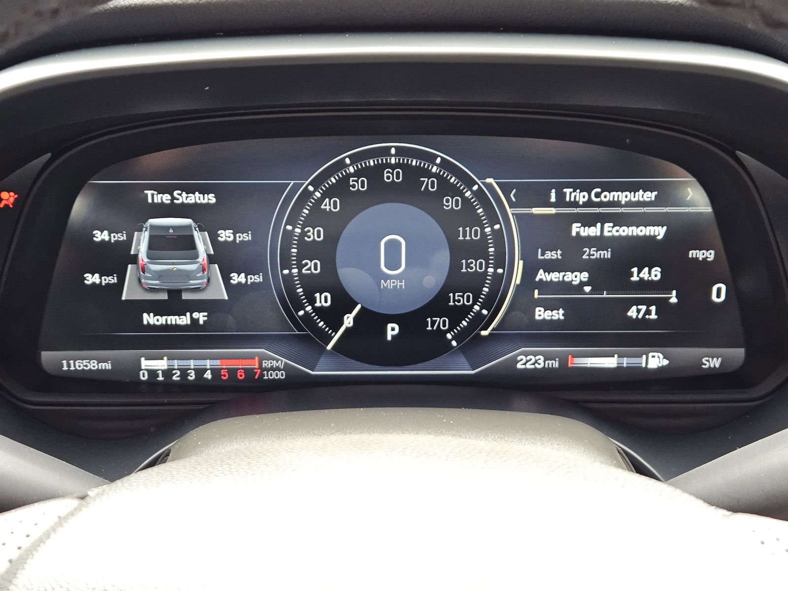 Used 2025 Cadillac CT4 Sport RWD image 16