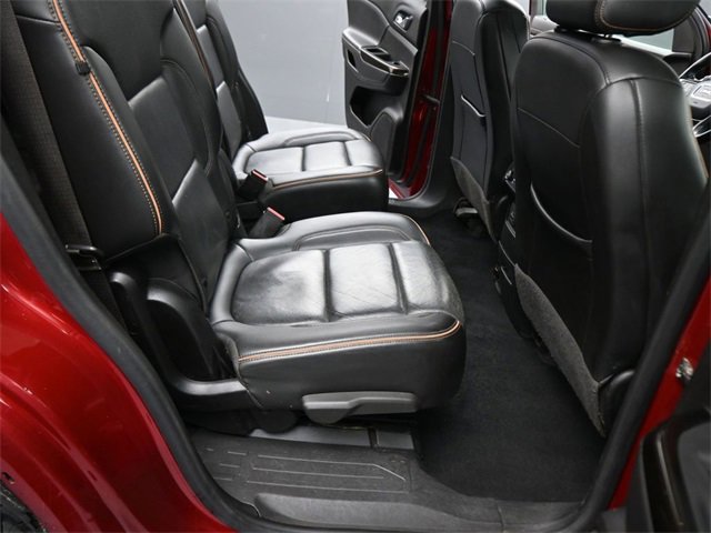 Used 2021 GMC Acadia AT4 w/ Technology Package image 37