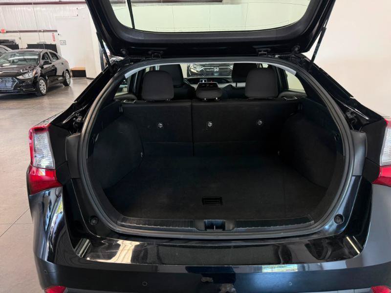 Used 2022 Toyota Prius LE FWD image 23