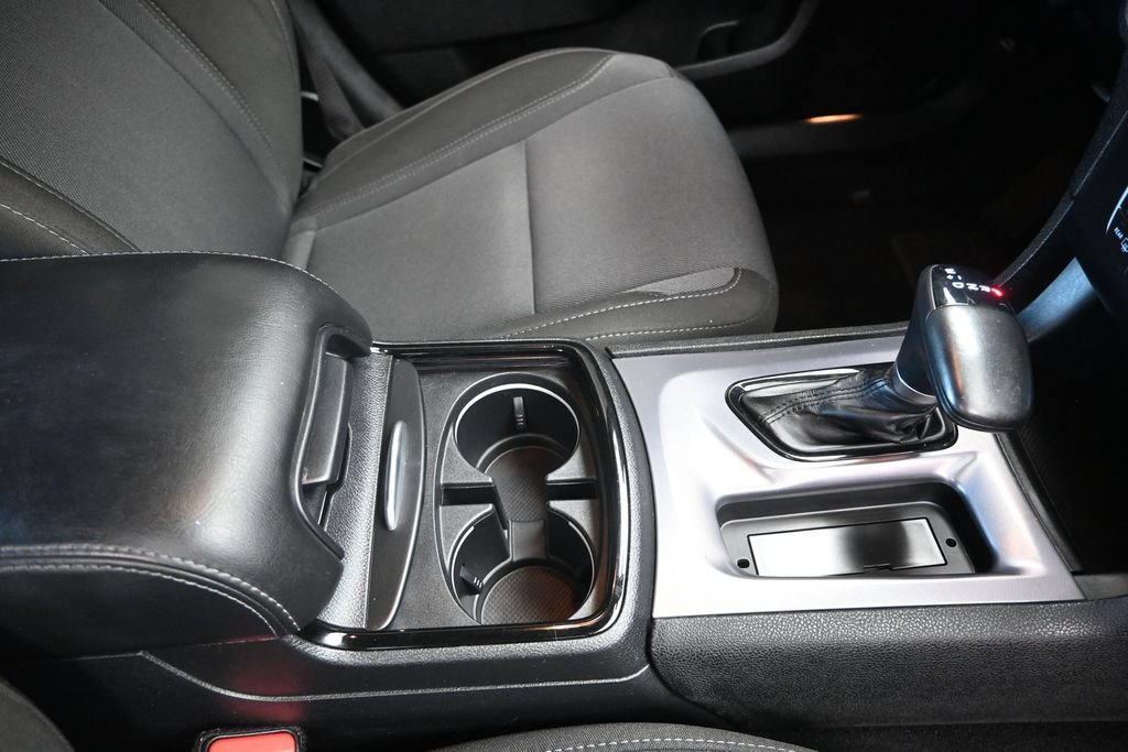 Used 2020 Dodge Charger SXT w/ Blacktop Package RWD image 27