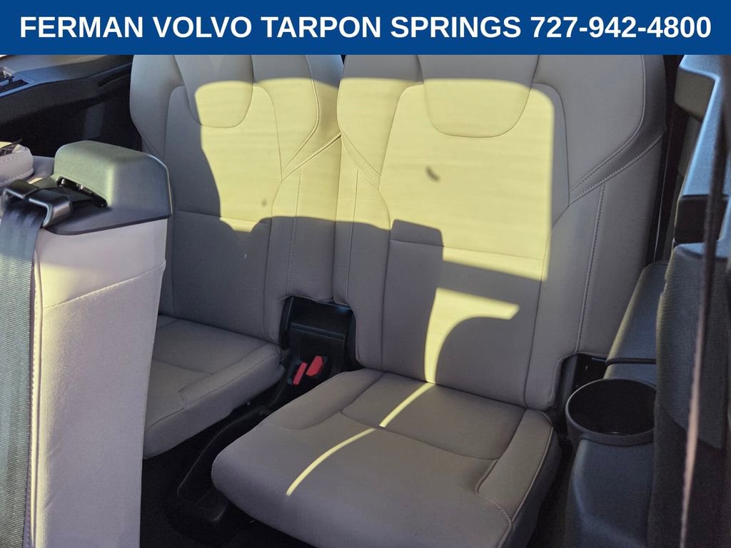 New 2026 Volvo XC90 B5 Plus image 15