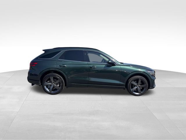 Used 2022 Genesis GV70 3.5T Sport w/ Sport Prestige Package AWD/4WD image 6