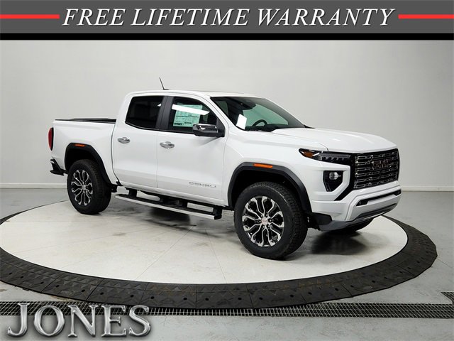 New 2025 GMC Canyon Denali