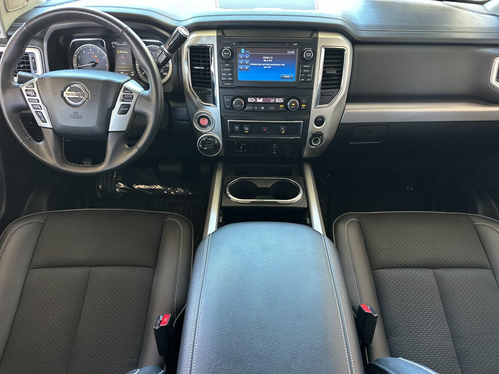 Used 2018 Nissan Titan PRO-4X w/ Pro-4x Utility Package AWD/4WD image 12