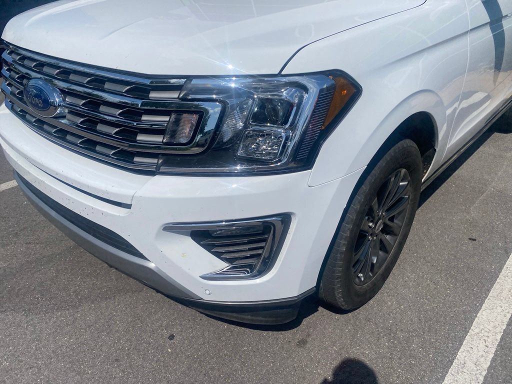 Used 2021 Ford Expedition Limited RWD image 2