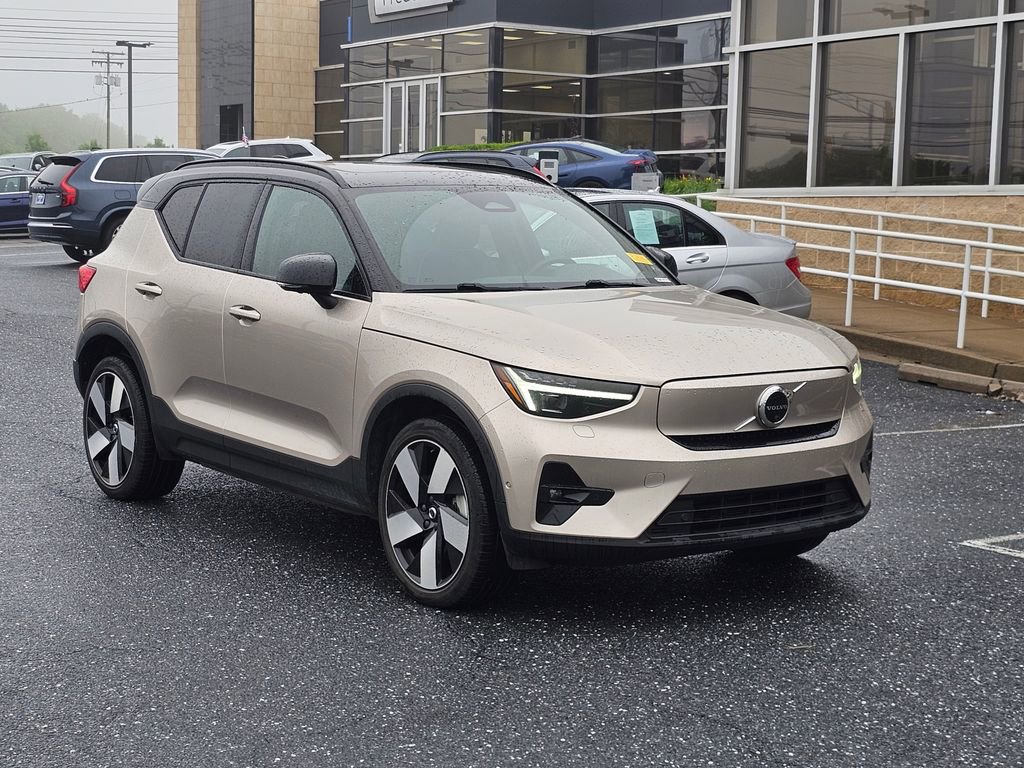 Certified 2023 Volvo XC40 Recharge Ultimate AWD/4WD image 1