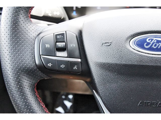 Certified 2025 Ford Escape ST-Line Select AWD/4WD image 18