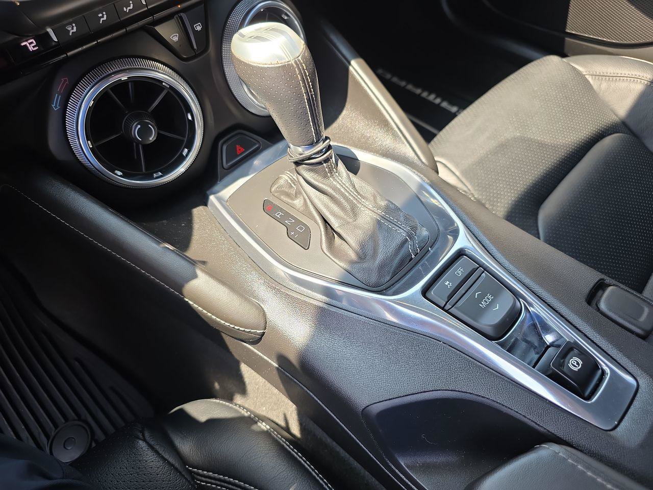 Used 2017 Chevrolet Camaro SS RWD image 10