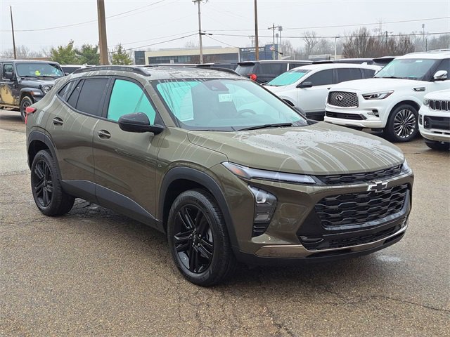 Used 2024 Chevrolet Trax ACTIV w/ Sunroof Package image 7