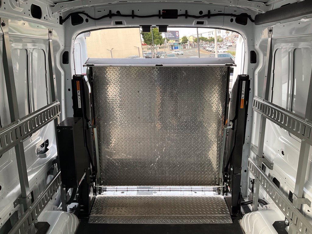 Used 2023 Ford E-Transit Medium Roof RWD image 44