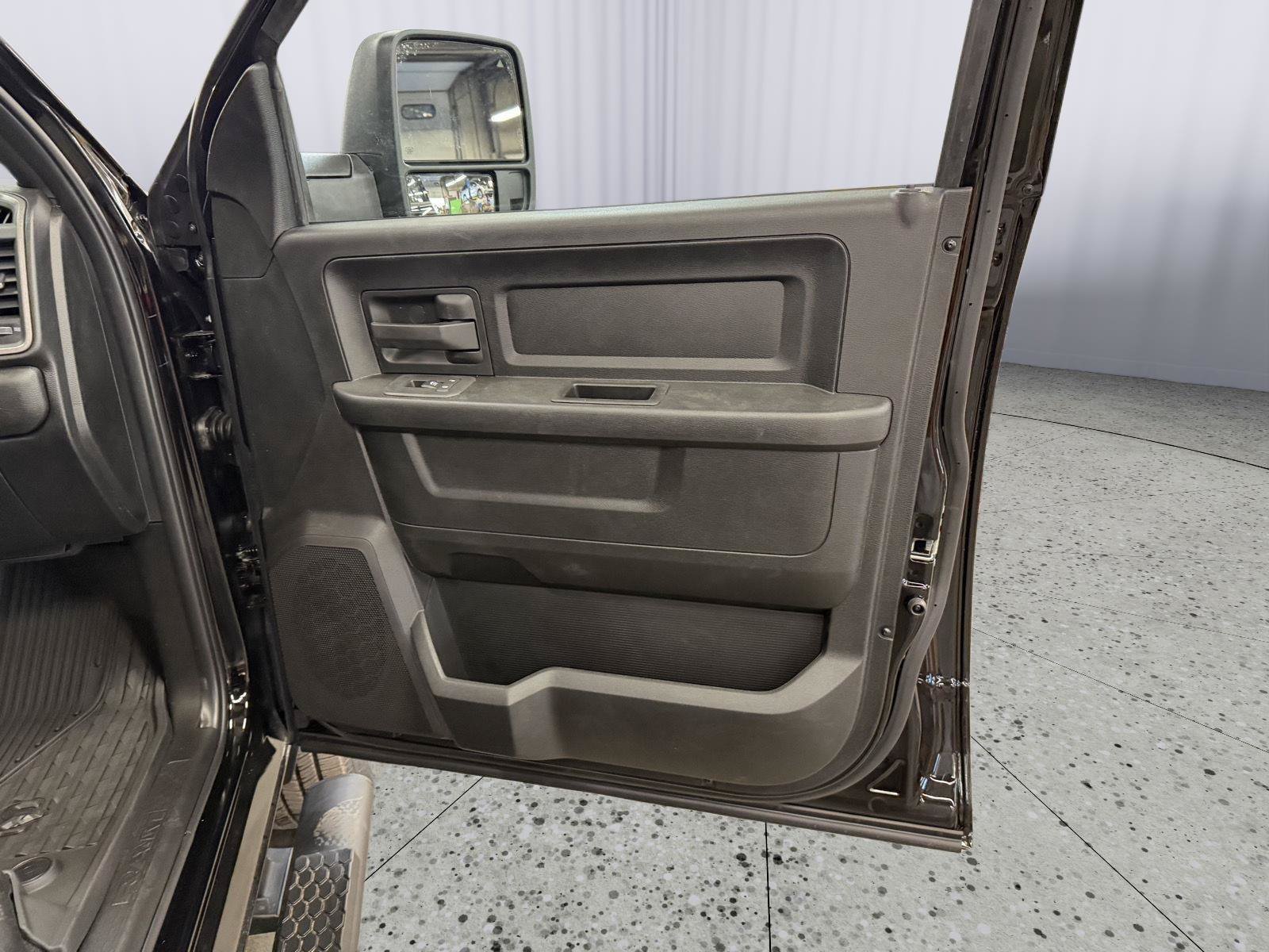 New 2026 RAM 2500 Tradesman AWD/4WD image 42