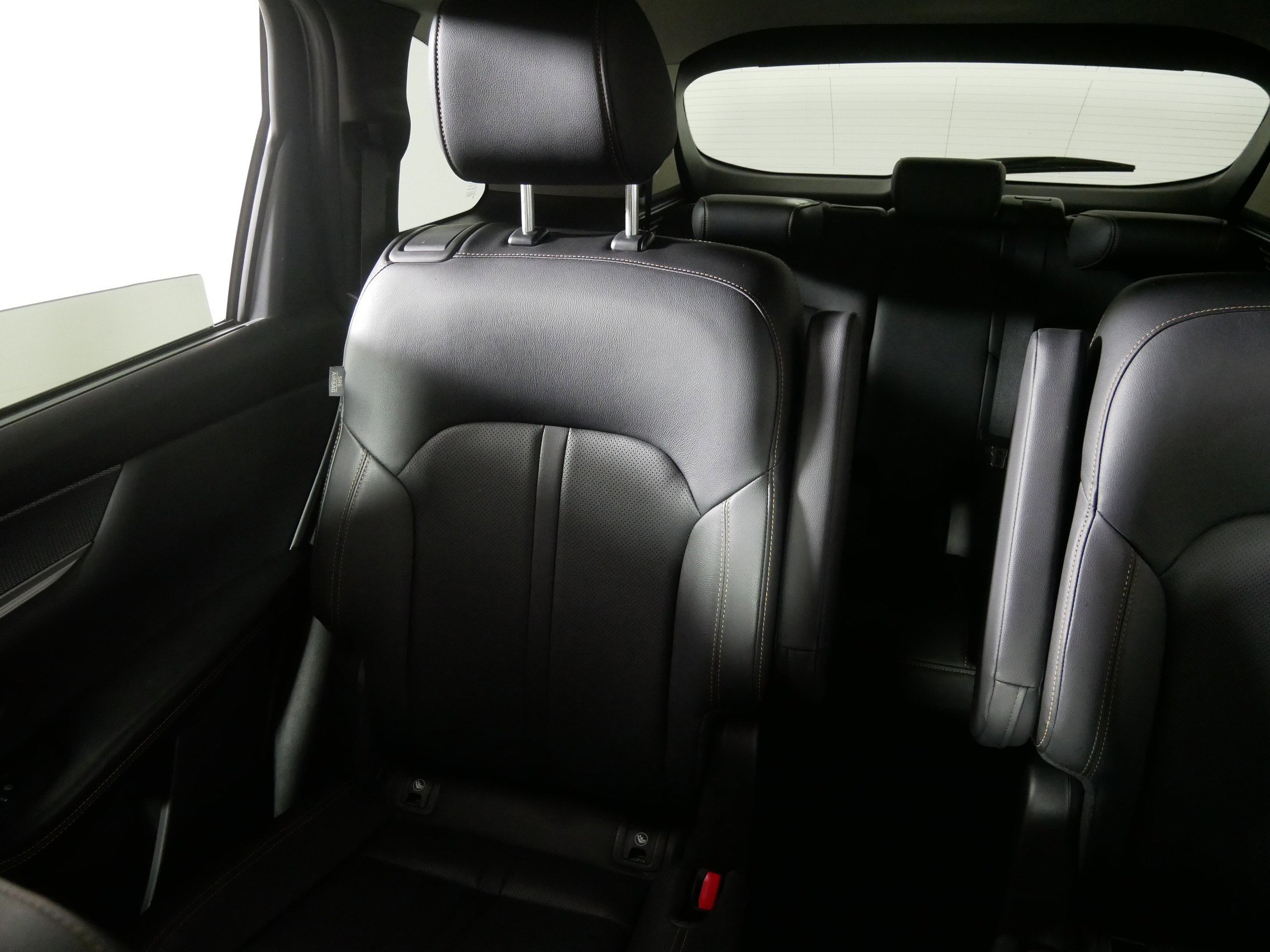 Certified 2025 MAZDA CX-90 3.3 Turbo w/ Preferred Package image 12