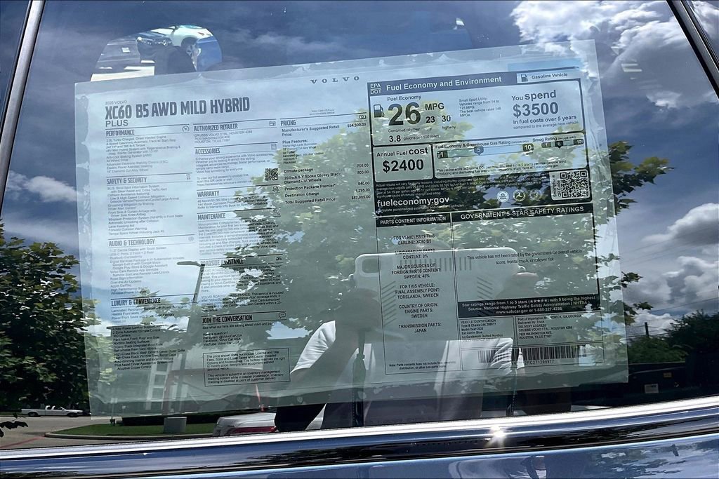 New 2026 Volvo XC60 B5 Plus w/ Protection Package Premier AWD/4WD image 31