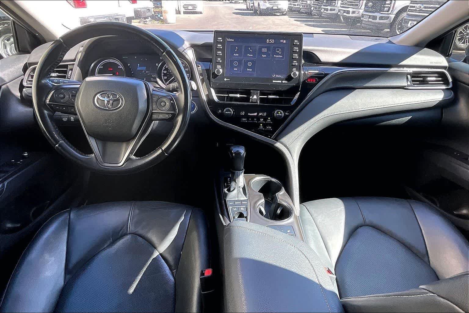 Used 2021 Toyota Camry XSE FWD image 10