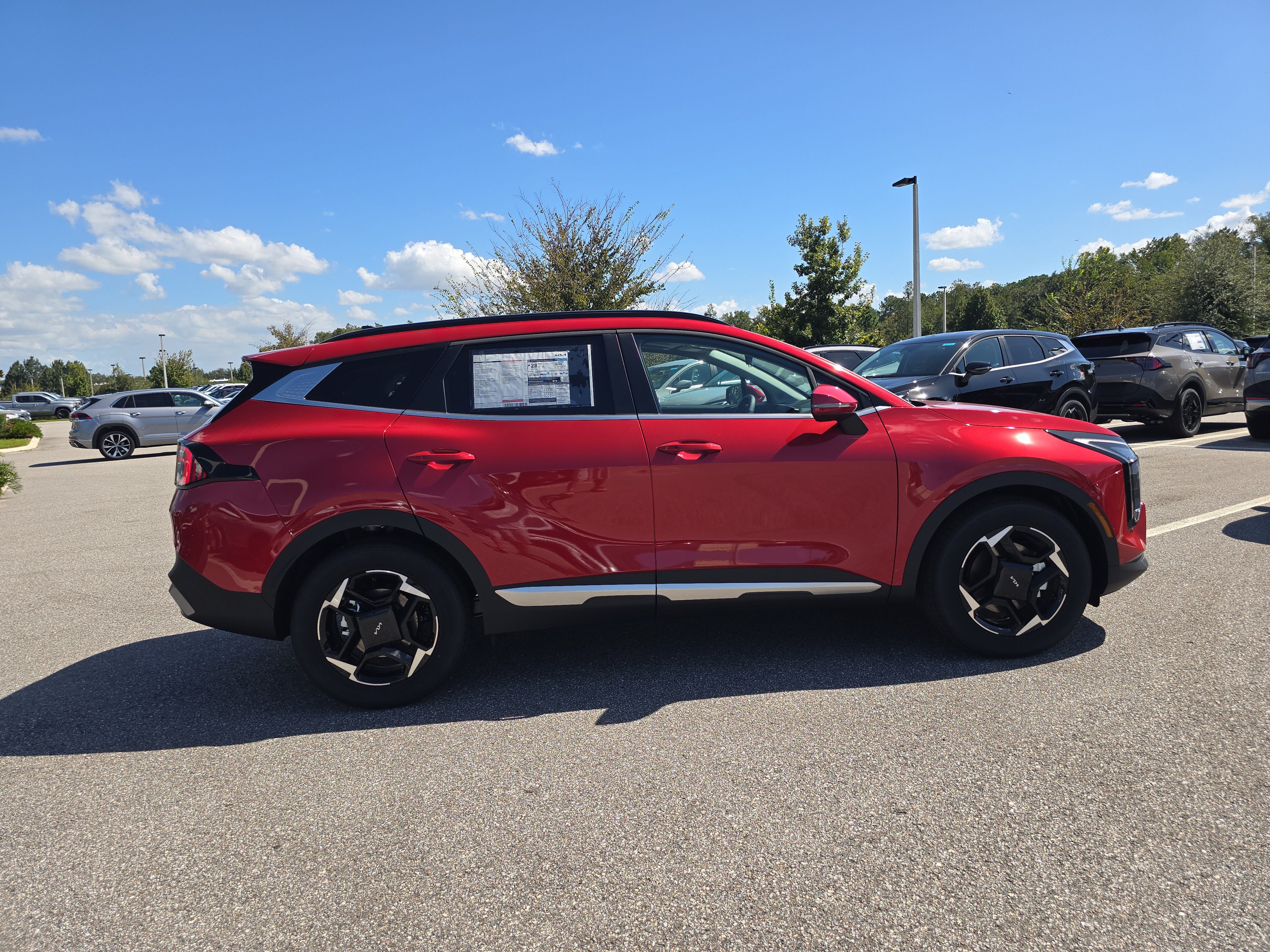New 2027 Kia Sportage EX FWD image 9