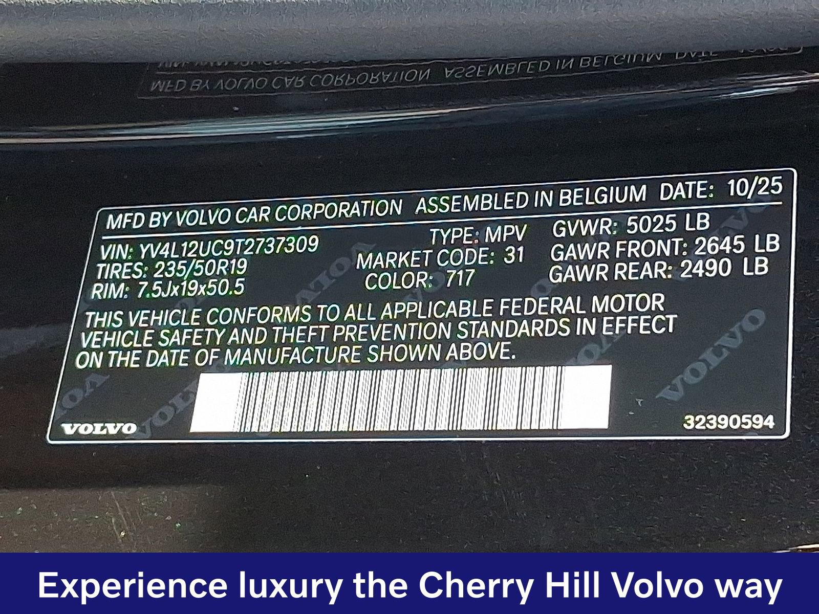 New 2026 Volvo XC40 B5 Plus w/ Protection Package Premier AWD/4WD image 19