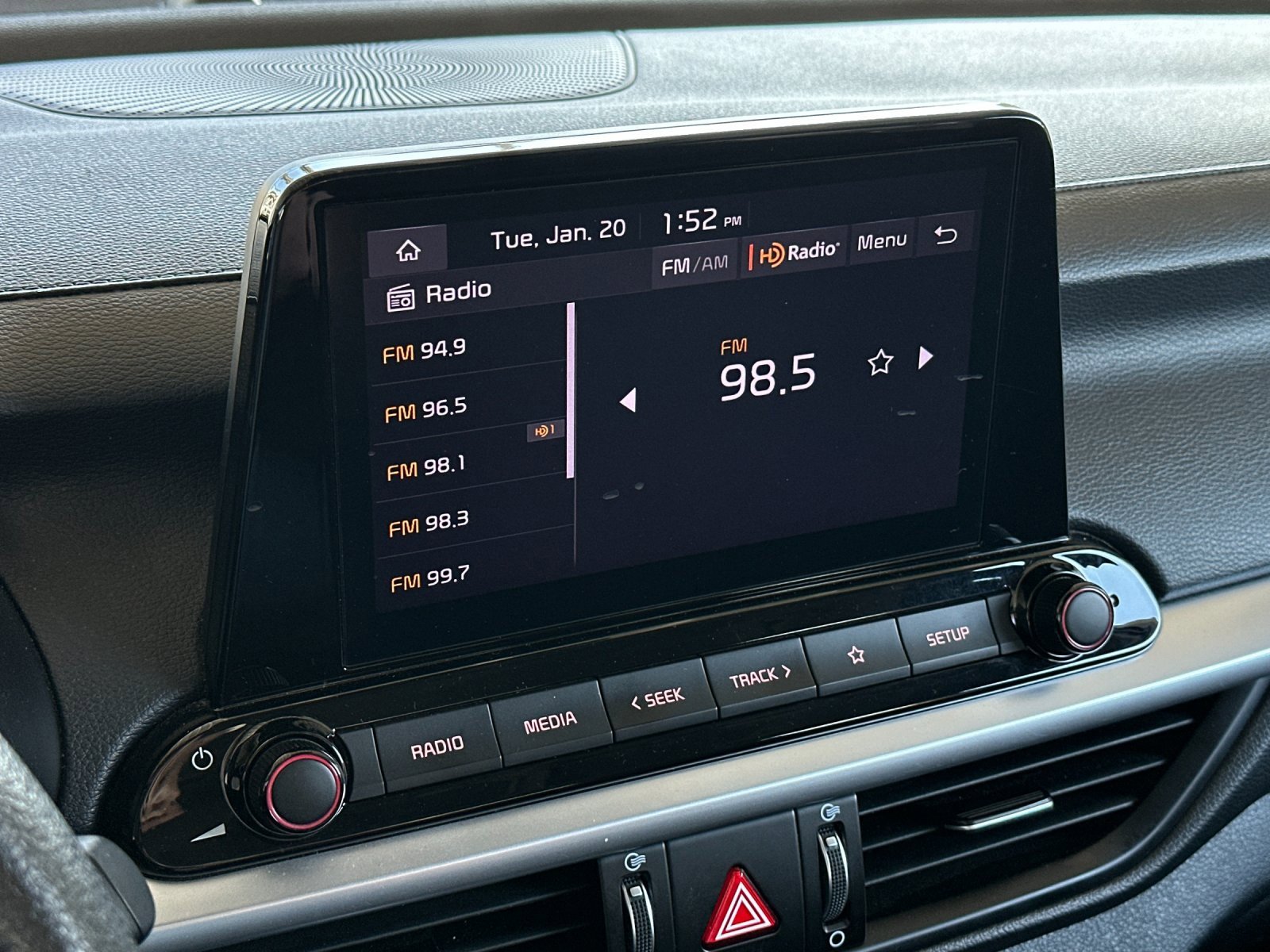 Used 2024 Kia Forte LXS image 15