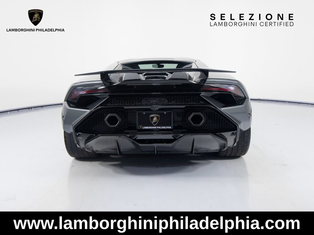 Used 2023 Lamborghini Huracan Tecnica RWD image 6