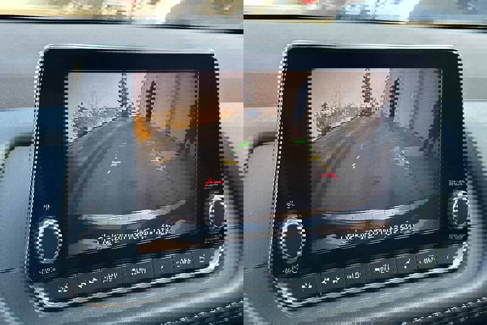 Used 2023 Nissan Rogue SV image 19