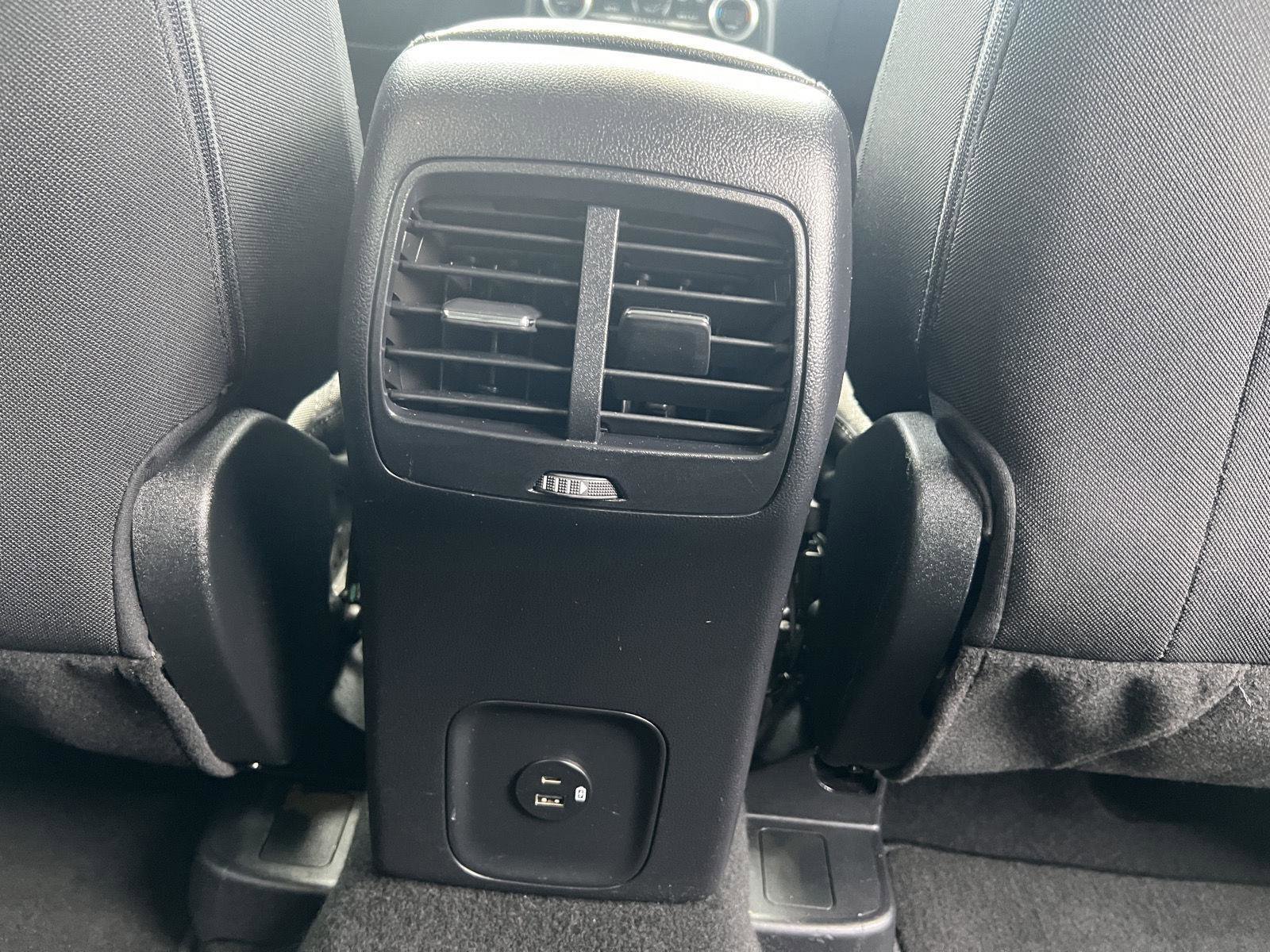 Used 2021 Ford Escape SE w/ Convenience Package image 26