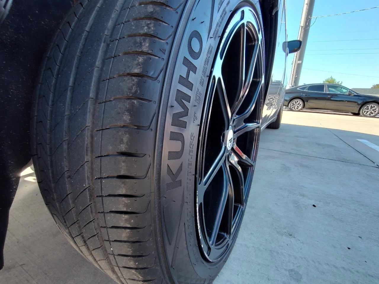 Used 2015 Dodge Charger SXT RWD image 11