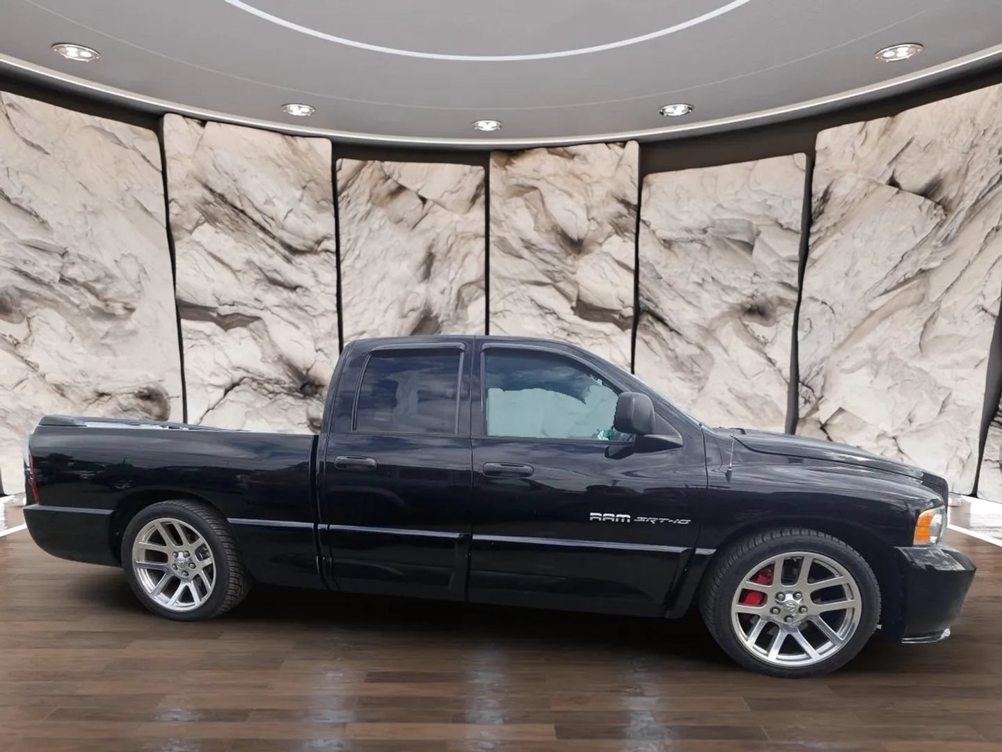 Used 2005 Dodge Ram 1500 Truck 2WD Quad Cab image 4
