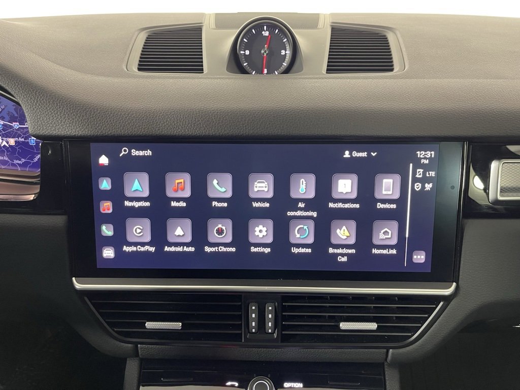 Certified 2023 Porsche Cayenne Coupe image 32