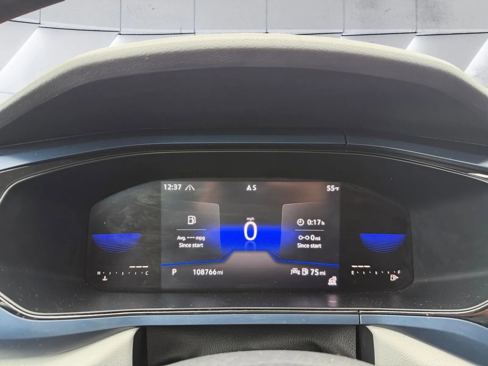 Used 2022 Volkswagen Taos SE image 18