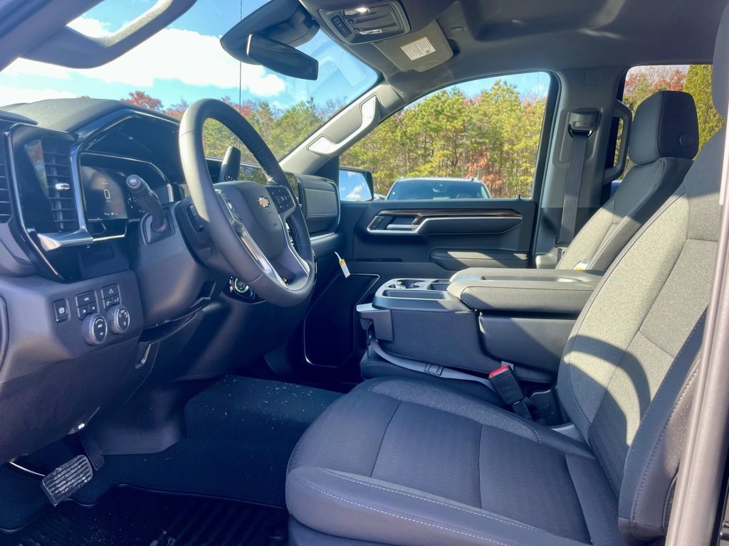 New 2026 Chevrolet Silverado 1500 LT image 9