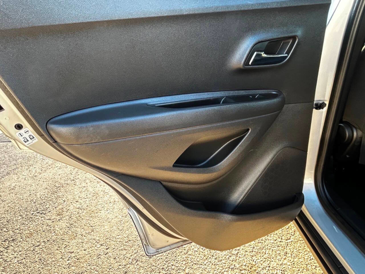 Used 2020 Chevrolet Trax LS w/ Tint and Cruise Package image 24